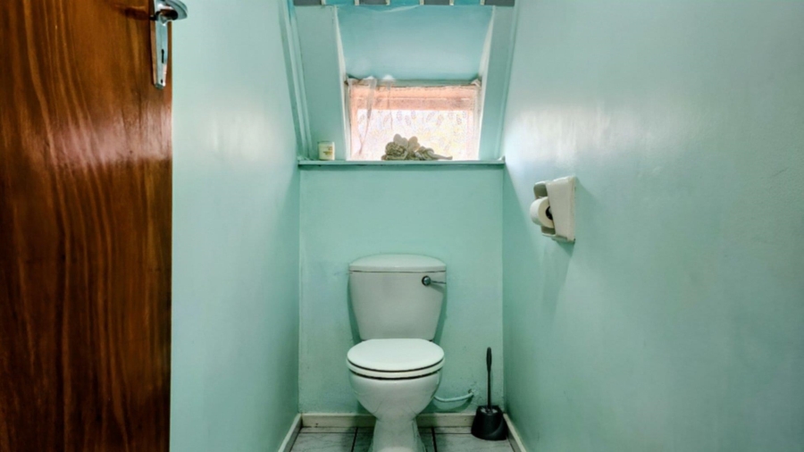 5 Bedroom Property for Sale in Old Place Western Cape